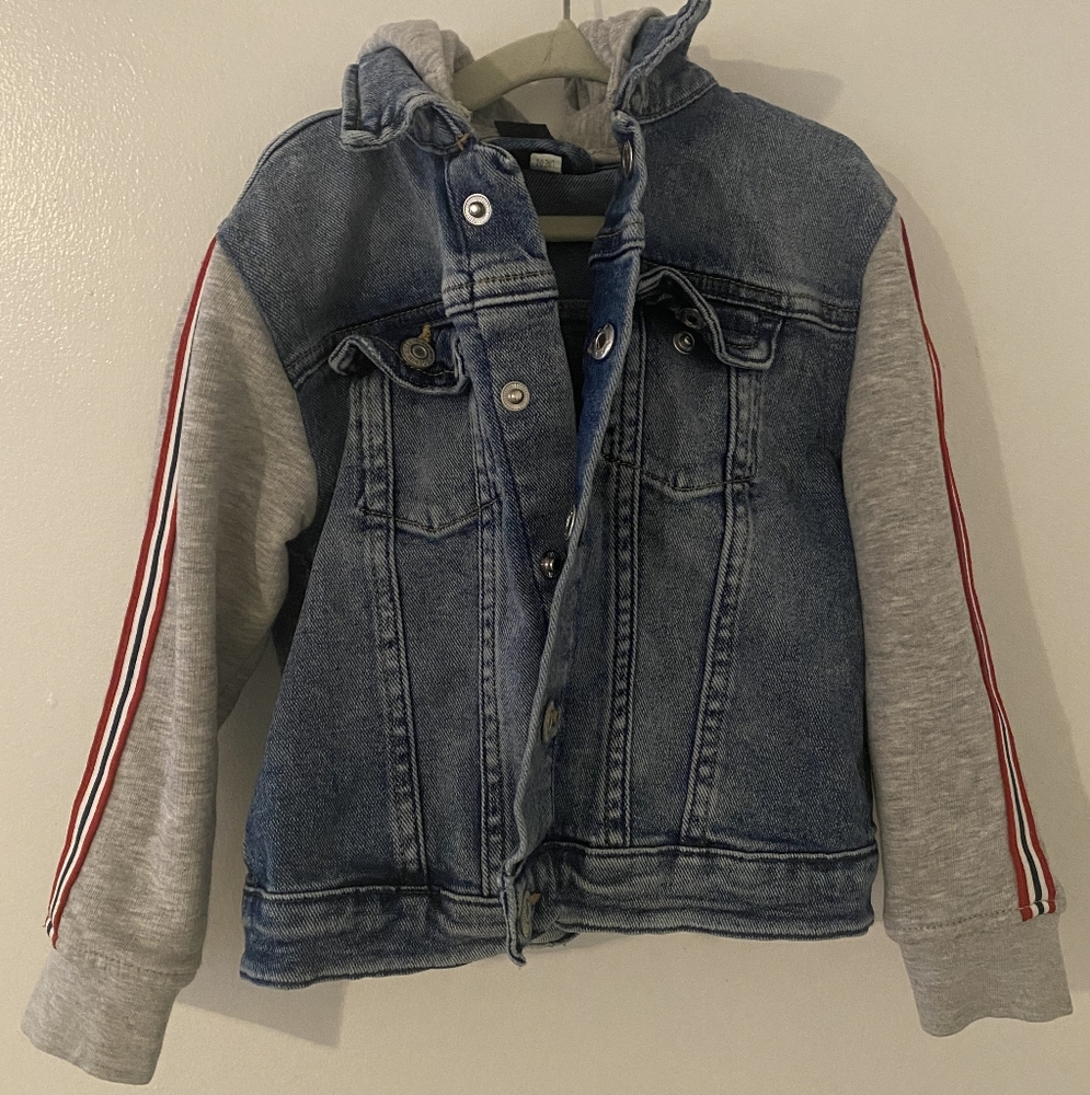Denim jacket - Picture 5 of 6